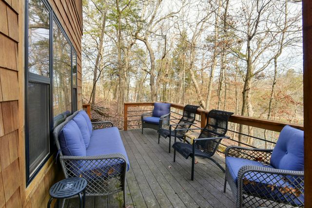 27534 Farm Road 2240, Shell Knob, MO 65747