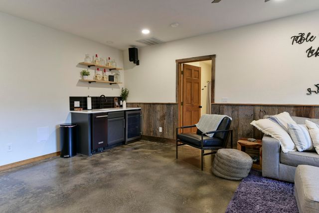 27534 Farm Road 2240, Shell Knob, MO 65747