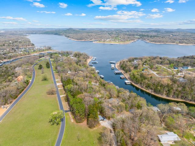 27534 Farm Road 2240, Shell Knob, MO 65747