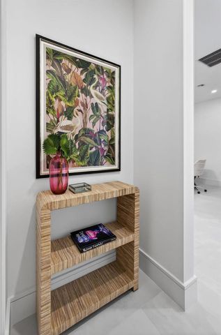 220 Lake Shore Drive 605, Lake Park, FL 33403