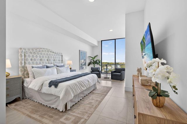 220 Lake Shore Drive 605, Lake Park, FL 33403