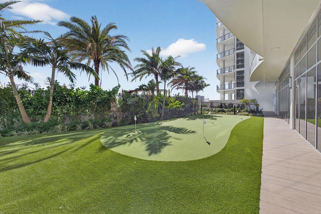 220 Lake Shore Drive 605, Lake Park, FL 33403