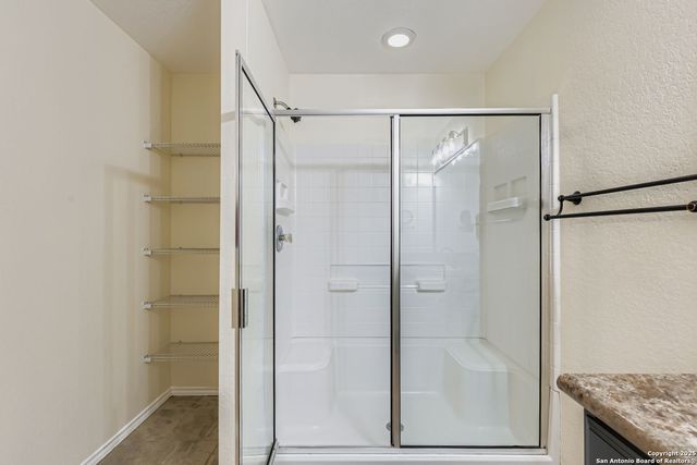 1013 Polmont, Seguin, TX 78155