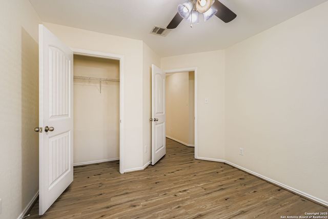 1013 Polmont, Seguin, TX 78155