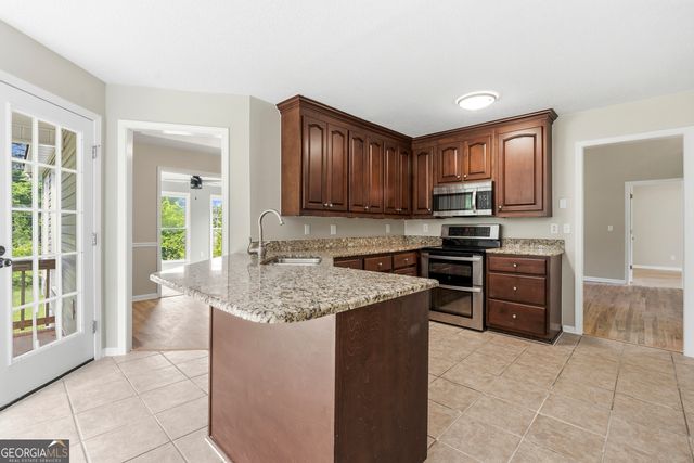 216 Eastwick Place, Macon, GA 31210