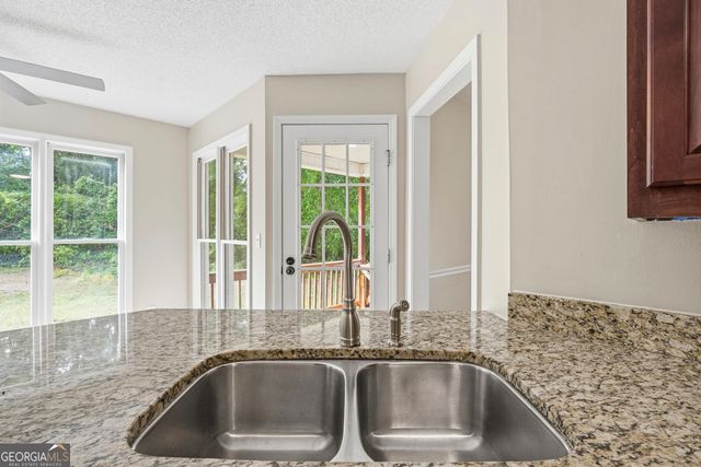 216 Eastwick Place, Macon, GA 31210