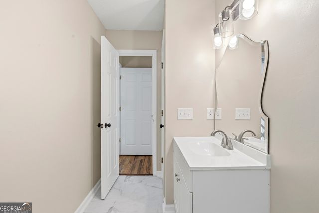 216 Eastwick Place, Macon, GA 31210