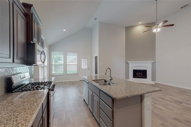 821 Falcon Road, Argyle, TX 76226