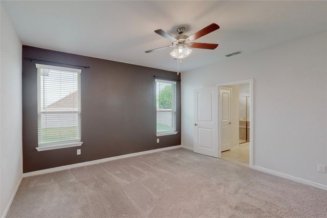 821 Falcon Road, Argyle, TX 76226