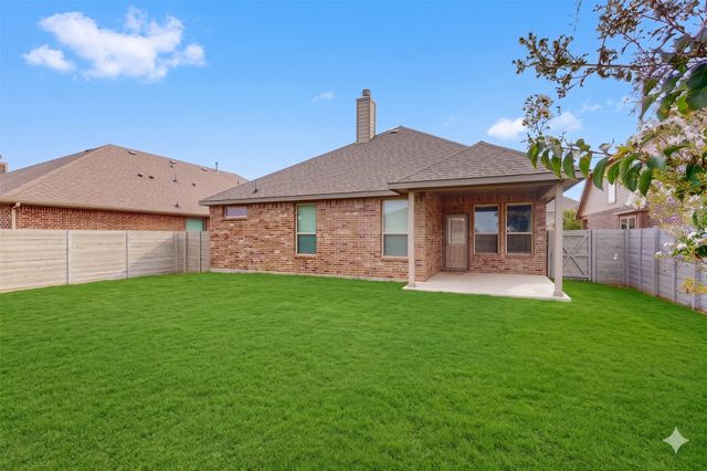 821 Falcon Road, Argyle, TX 76226