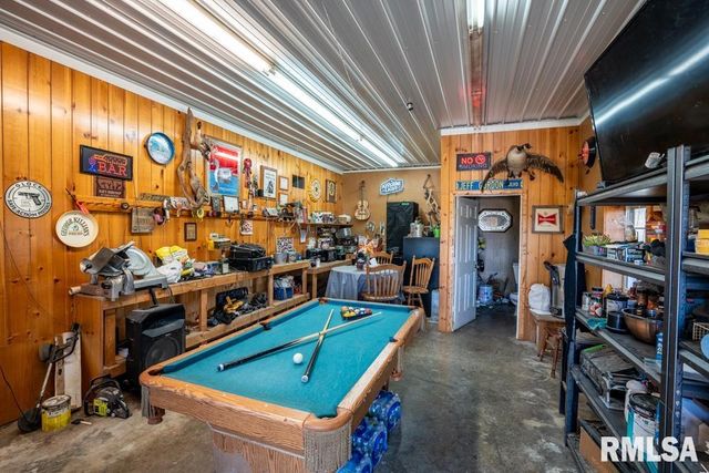 13261 CASEY Road, Marion, IL 62959