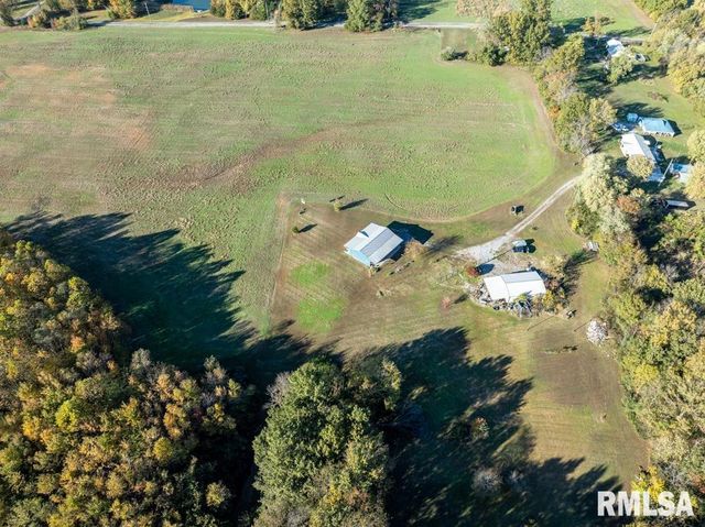 13261 CASEY Road, Marion, IL 62959