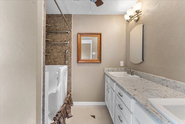 1820 Green Ridge Court, Carrollton, TX 75007