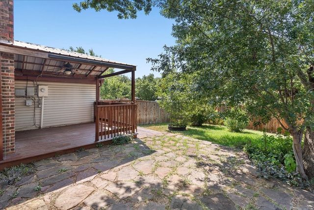 1820 Green Ridge Court, Carrollton, TX 75007