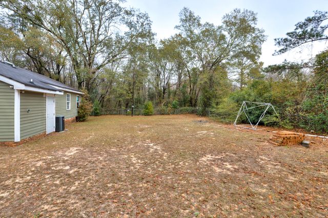 6 Burkett Drive, Sumter, SC 29150