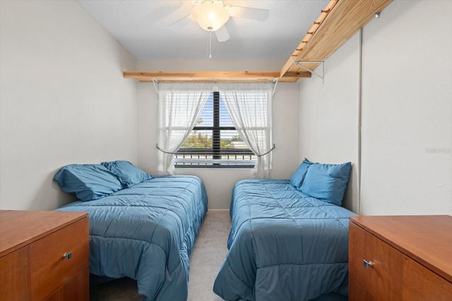 305 30TH AVENUE W A208, Bradenton, FL 34205