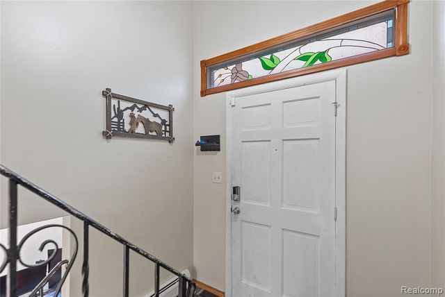 1107 Odessa Drive, Holly, MI 48442