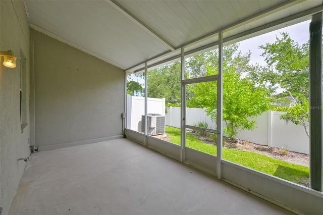 671 VALLANCE WAY NE, St Petersburg, FL 33716