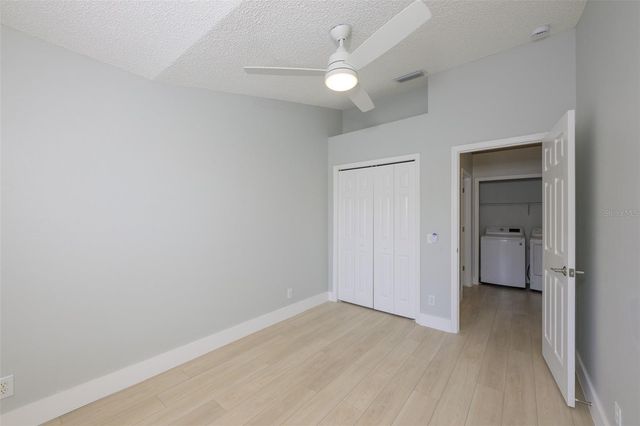671 VALLANCE WAY NE, St Petersburg, FL 33716