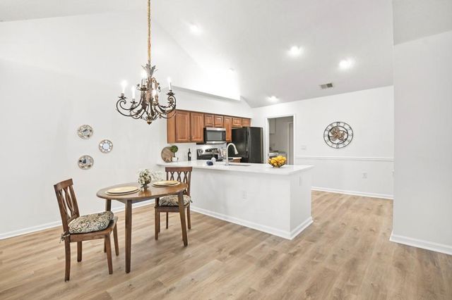 3603 Village Lane, Roswell, GA 30075