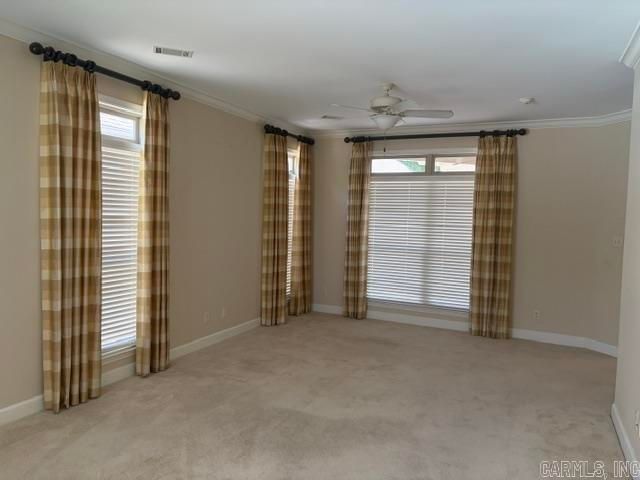 126 Hunters Green Circle, Little Rock, AR 72211