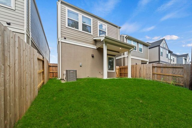527 Park Hill Court, Stafford, TX 77477