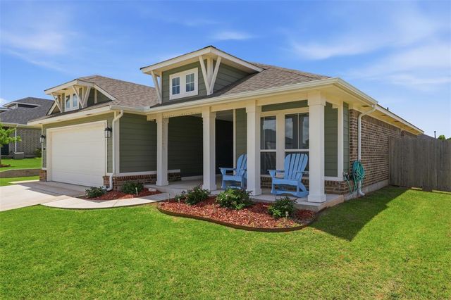 300 Isabella Drive, Blanchard, OK 73010