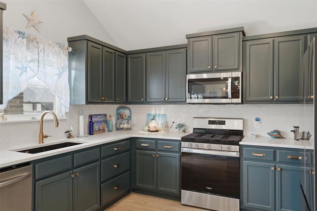 300 Isabella Drive, Blanchard, OK 73010