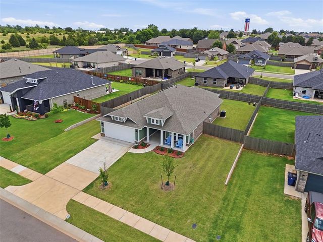 300 Isabella Drive, Blanchard, OK 73010