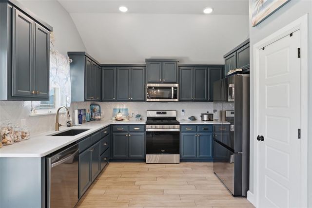 300 Isabella Drive, Blanchard, OK 73010