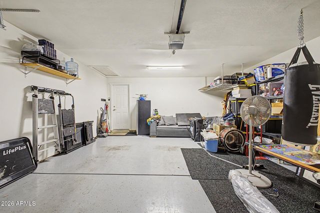 15210 N 37TH Street, Phoenix, AZ 85032