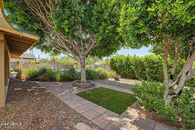 15210 N 37TH Street, Phoenix, AZ 85032