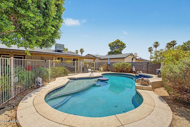 15210 N 37TH Street, Phoenix, AZ 85032