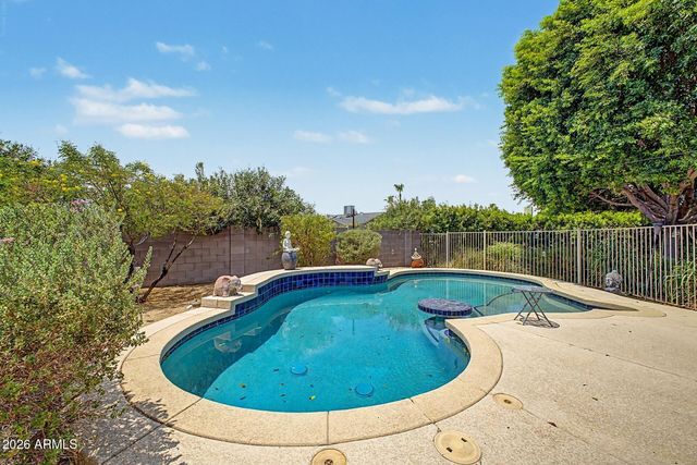 15210 N 37TH Street, Phoenix, AZ 85032
