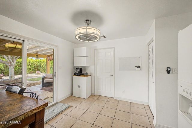 15210 N 37TH Street, Phoenix, AZ 85032