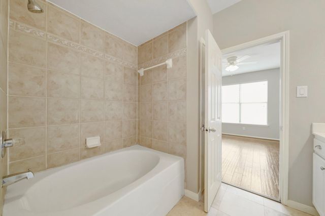 12707 Boheme Drive 712, Houston, TX 77024