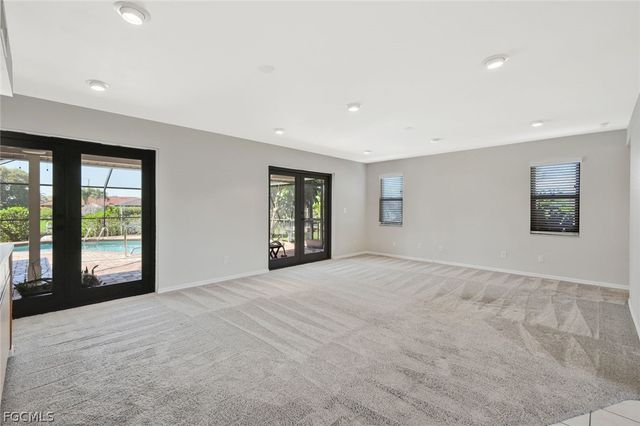 1904 SE 36th TER, Cape Coral, FL 33904