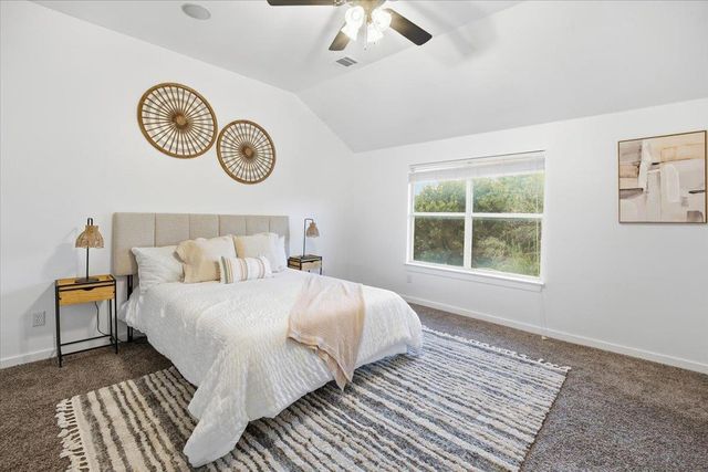 105 Farm House RD, San Marcos, TX 78666
