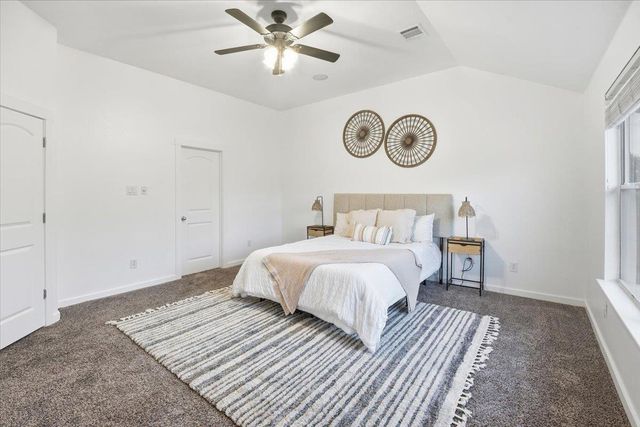105 Farm House RD, San Marcos, TX 78666
