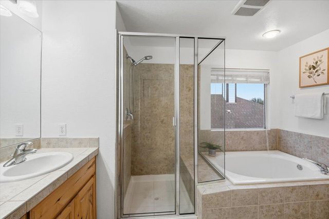 105 Farm House RD, San Marcos, TX 78666