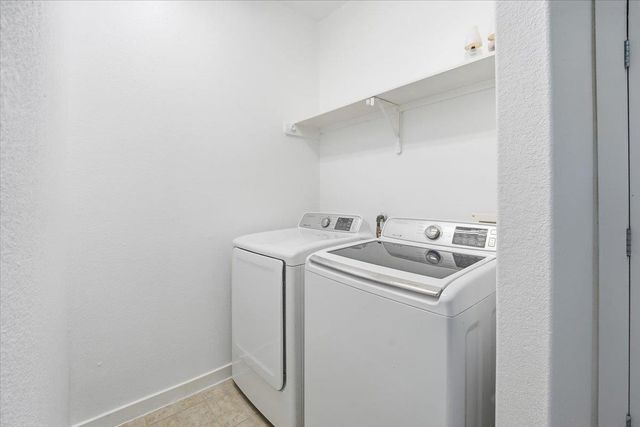 105 Farm House RD, San Marcos, TX 78666