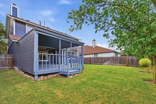 105 Farm House RD, San Marcos, TX 78666