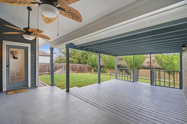 105 Farm House RD, San Marcos, TX 78666
