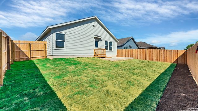 332 Elephants Ear, New Braunfels, TX 78130