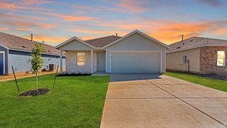 332 Elephants Ear, New Braunfels, TX 78130