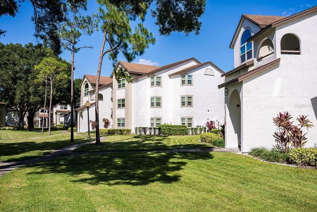 13501 VISTA WALK DRIVE B, Orlando, FL 32821