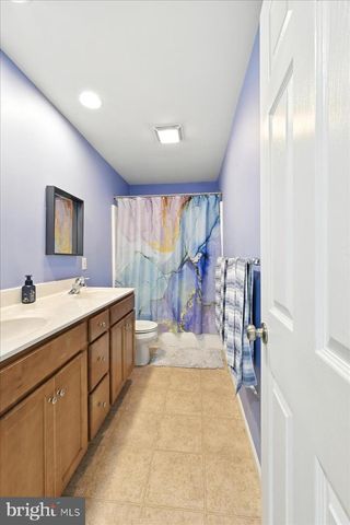 70 CENTRE CT, Red Lion, PA 17356