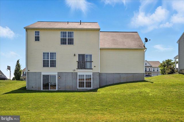 70 CENTRE CT, Red Lion, PA 17356