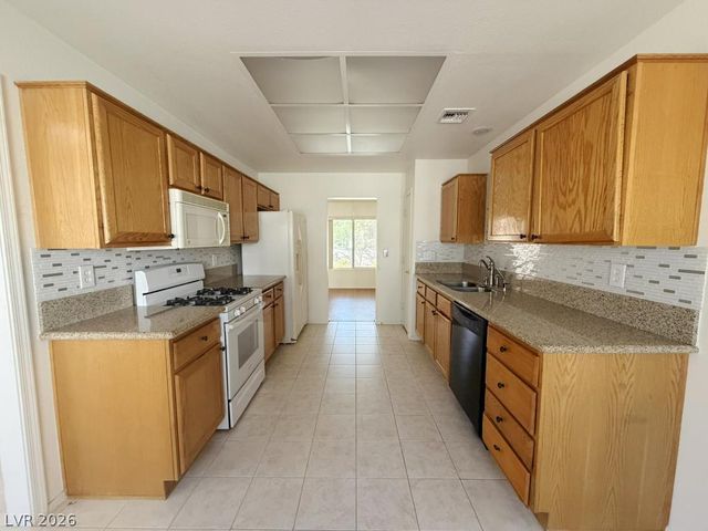 2541 Desert Glen Drive, Las Vegas, NV 89134