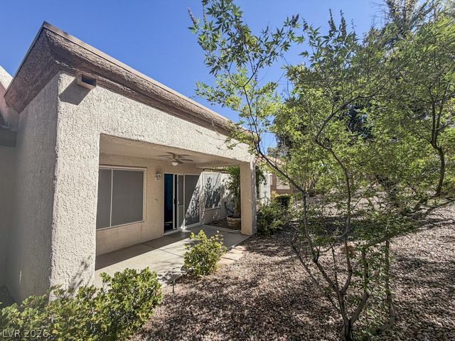 2541 Desert Glen Drive, Las Vegas, NV 89134